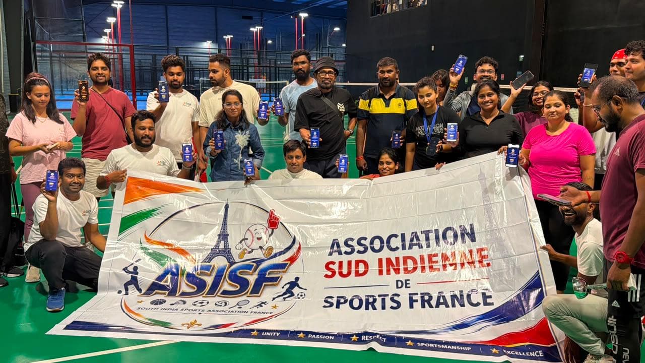 Mixed Doubles Badminton Tournament photo 9